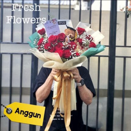 Dqueen Florist - Buket Bunga Fresh Flowers Gift Ucapan Selamat Wisuda