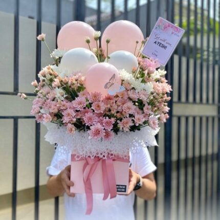 Dqueen Florist - Bunga Box Fresh Flowers Special Ucapan Istimewa